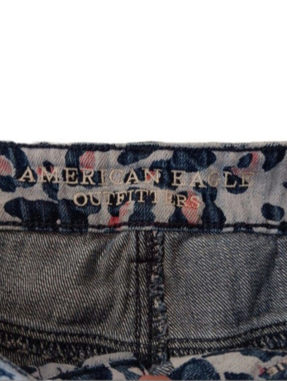 American Eagle Outfitters Blue and Red Leopard Jean Shorts | EUC | Shortie - Picture 3 of 16